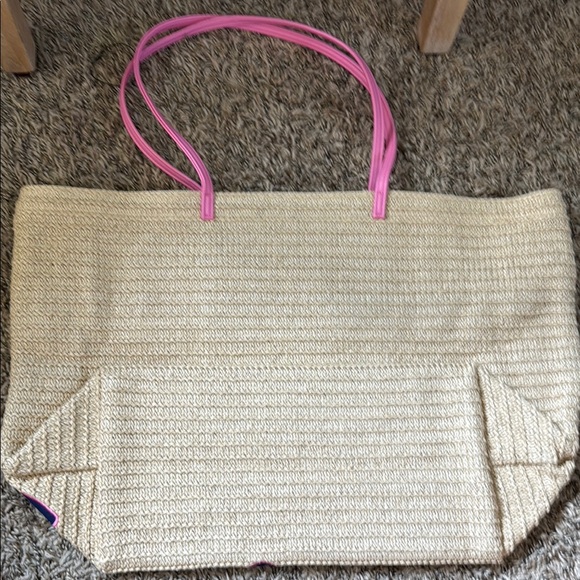 Vera Bradley Ratan Tan Tote Bag with Nautical Turtle Pink Navy Charm; NWOT - Picture 4 of 8